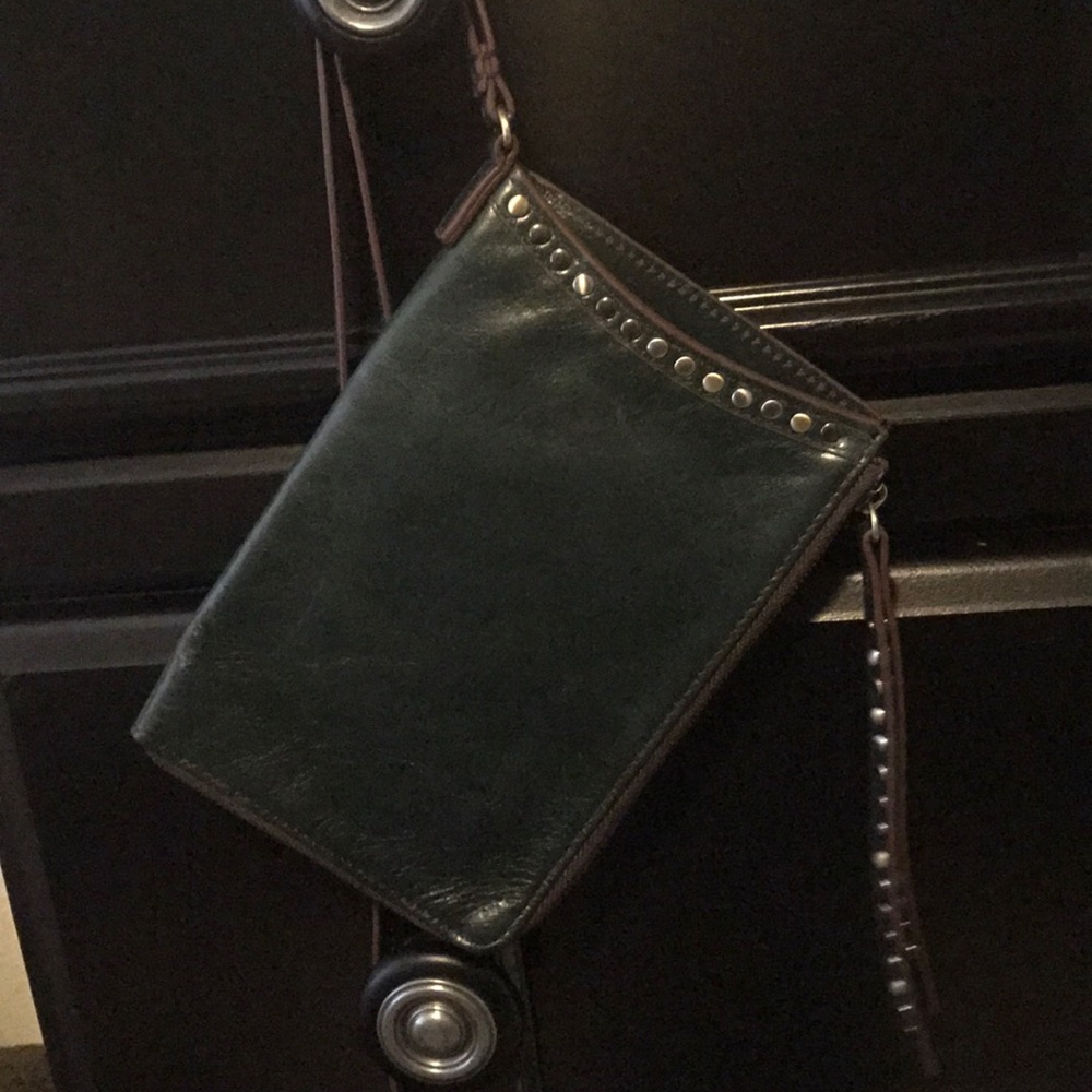 small cross body HOBO